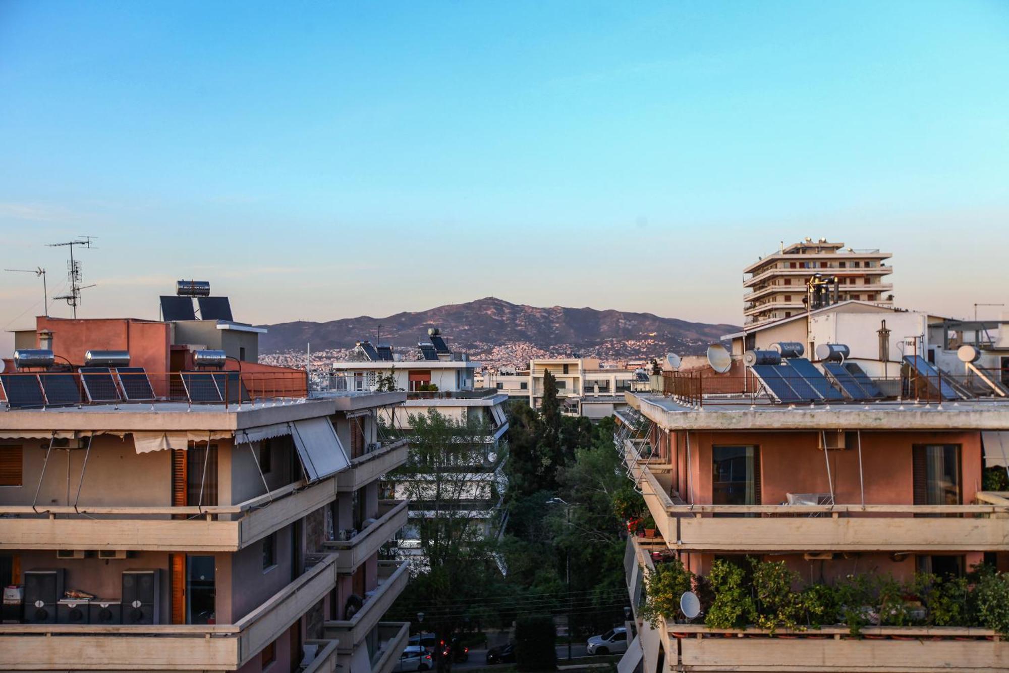 Loft Condo Next To Metro Station. Amazing View! أثينا المظهر الخارجي الصورة